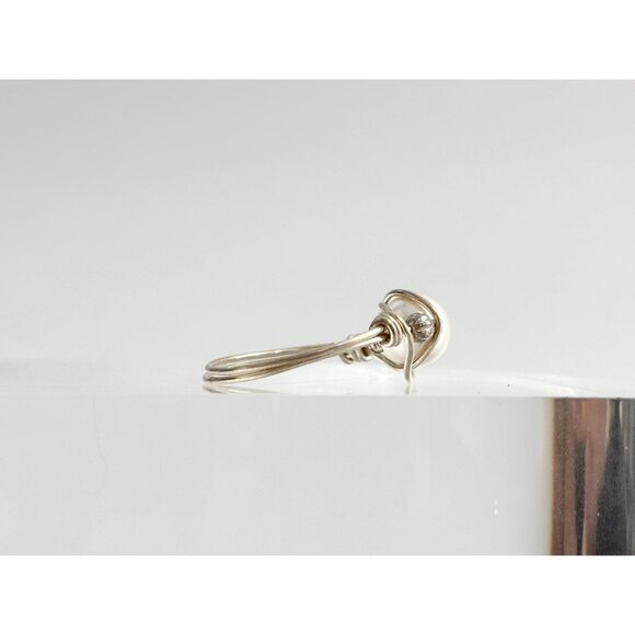 Modernist Genuine Pearl Semi-Bypass Shank Silver Toned Vintage Ring - sz 9 - Picture 3 of 13
